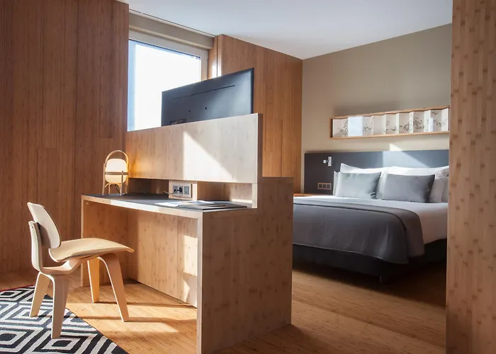 Eurostars Barcelona Central 5*